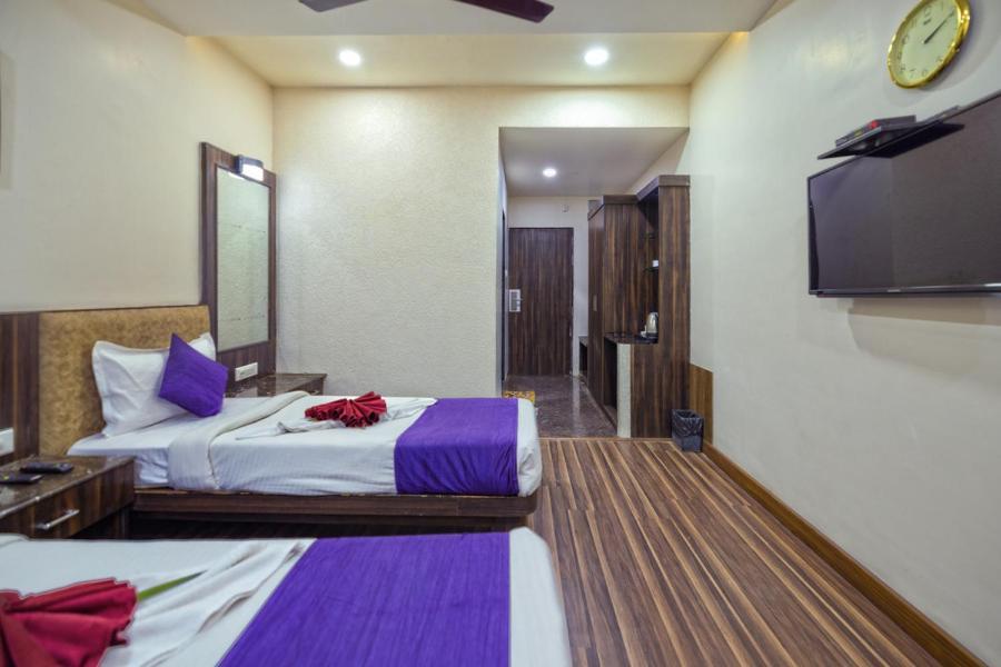 Sheetal International Hotel Rāipur Екстериор снимка