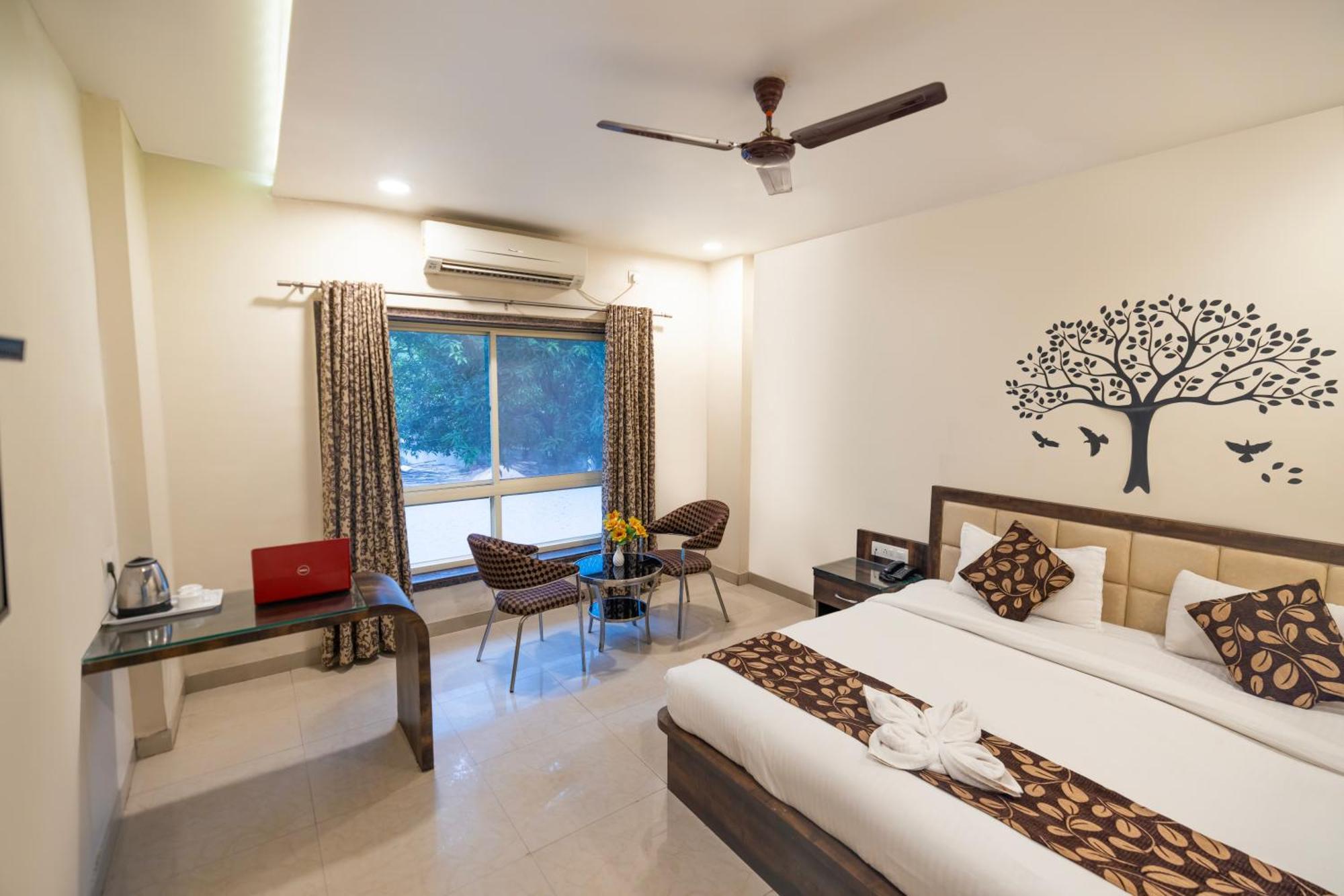 Sheetal International Hotel Rāipur Екстериор снимка